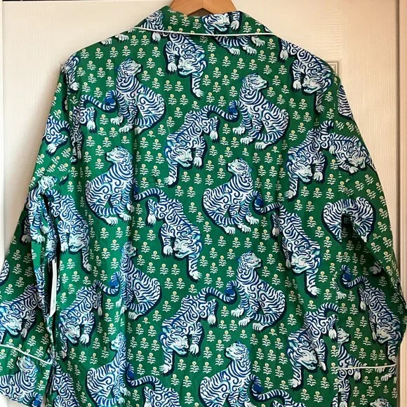 NWT PRINTFRESH Green Floral with TIGERS Cotton Long Pajama Set Size Medium - Picture 6 of 8